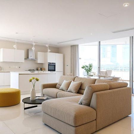 Seaview Luxury Villa Jacuzzi & Pool! 2 Min Beach 프로타라스 외부 사진