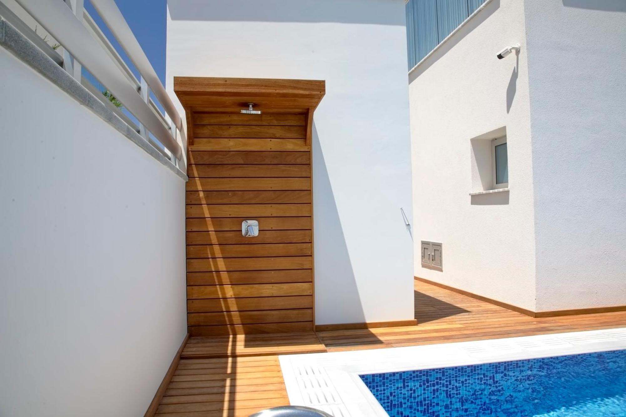 Seaview Luxury Villa Jacuzzi & Pool! 2 Min Beach 프로타라스 외부 사진