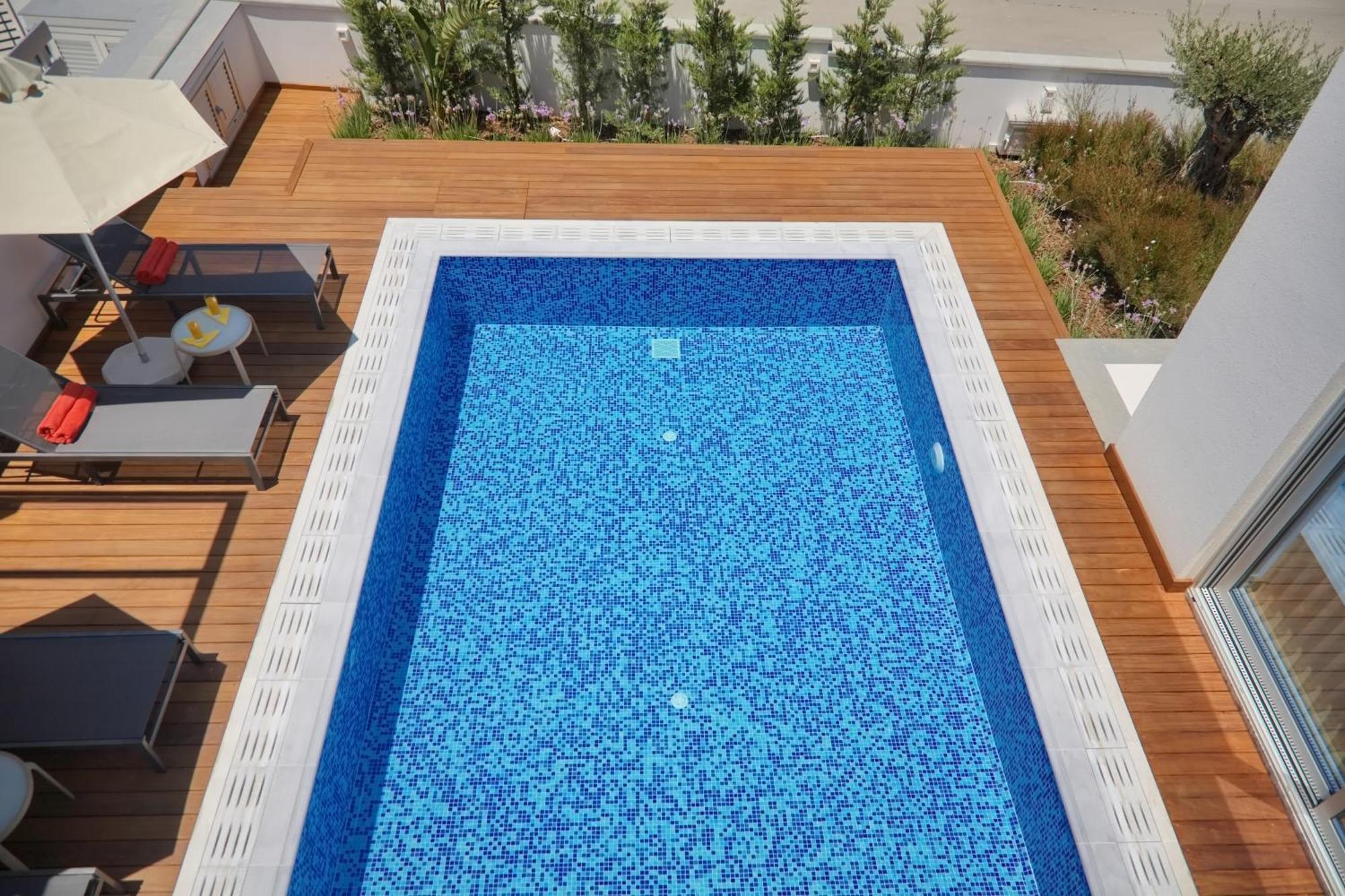 Seaview Luxury Villa Jacuzzi & Pool! 2 Min Beach 프로타라스 외부 사진