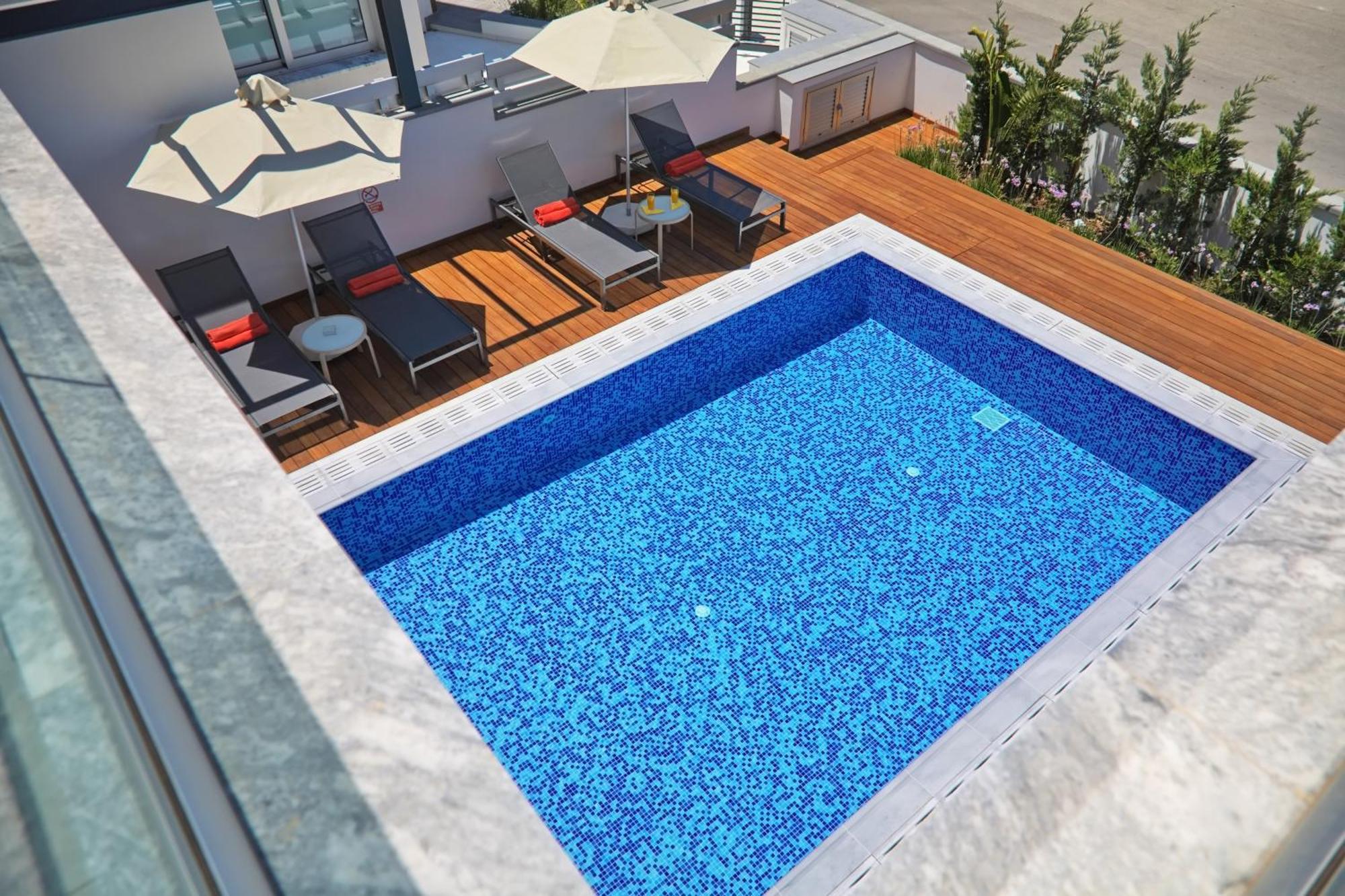 Seaview Luxury Villa Jacuzzi & Pool! 2 Min Beach 프로타라스 외부 사진